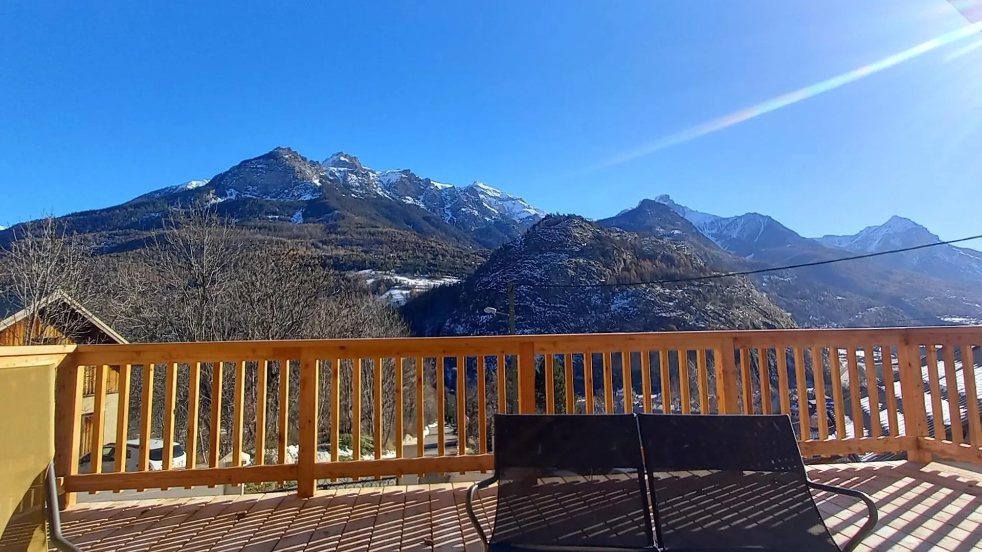 Villa La Terrasse Des Ecrins à Saint-Martin-de-Queyrières France