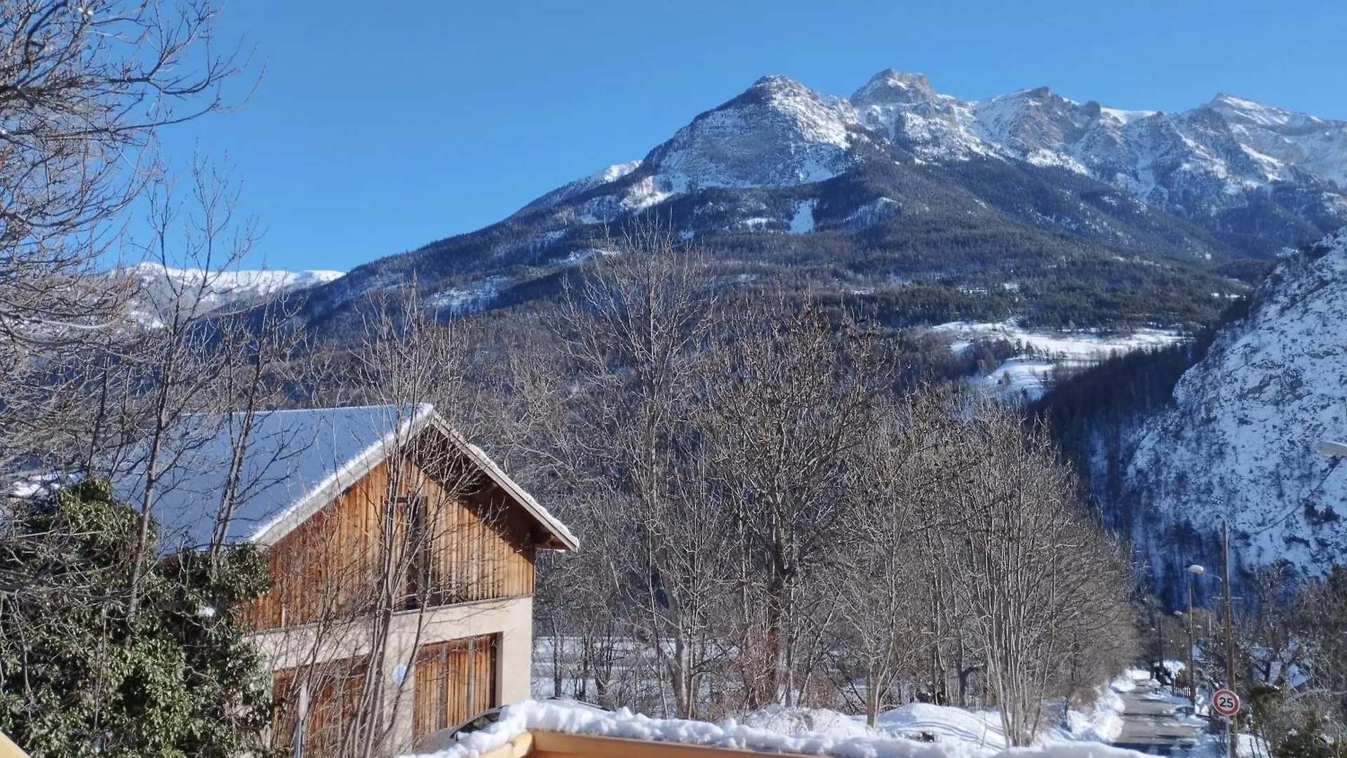 Chalet Villa La Terrasse Des Ecrins à Saint-Martin-de-Queyrières