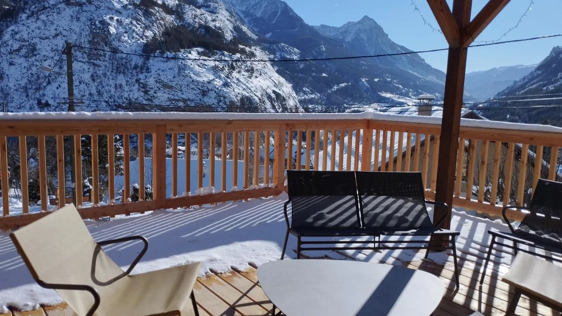 Villa La Terrasse Des Ecrins à Saint-Martin-de-Queyrières